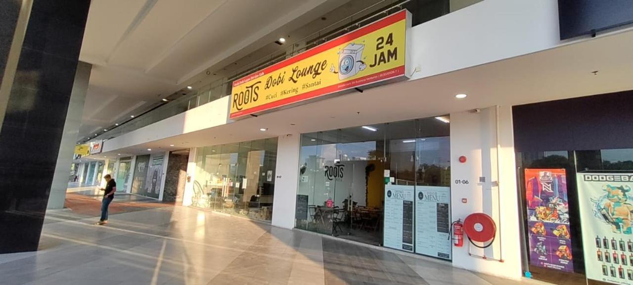 Santai Homestay Cyberjaya Exteriör bild