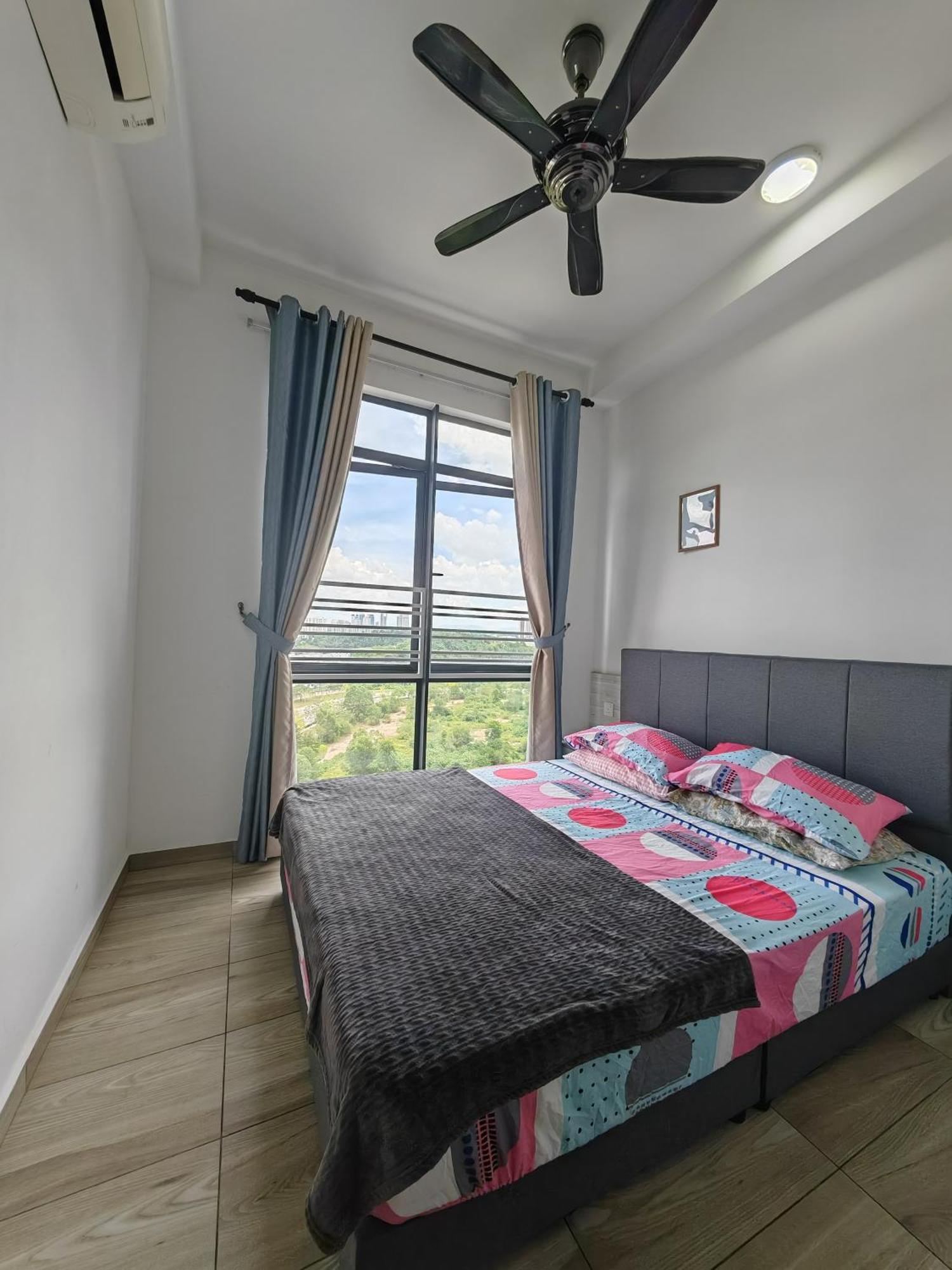Santai Homestay Cyberjaya Exteriör bild